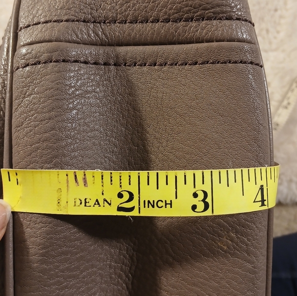 Kate Spade Taupe Leather Shoulder Bag - Picture 11 of 16